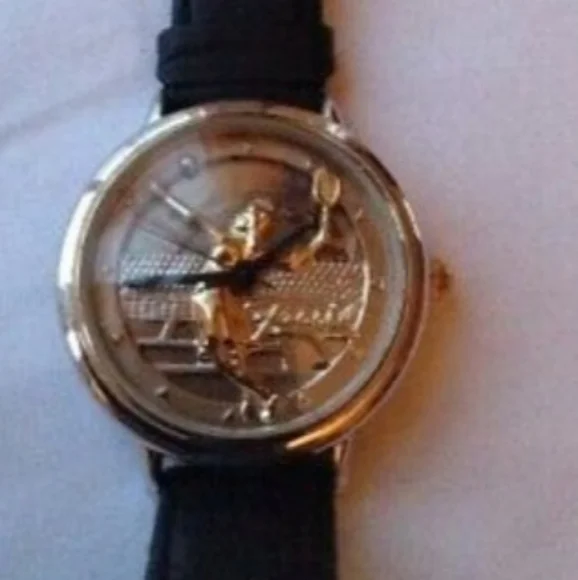 Fossil | Accessories | Fossil Wristwatch For Women Rare  display picture 1